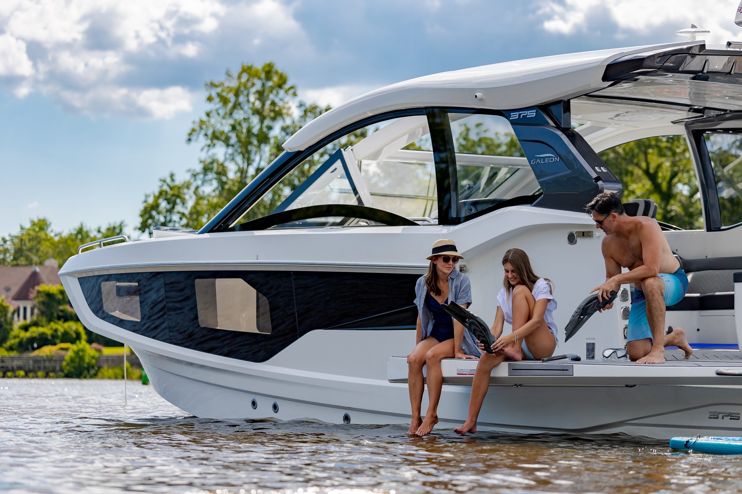 Galeon 375 GTO on Cavo Blu Yacht Charters Ayia Napa